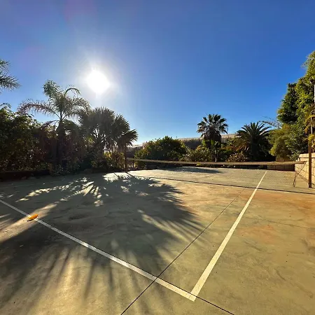 Willa Tropical Garden *