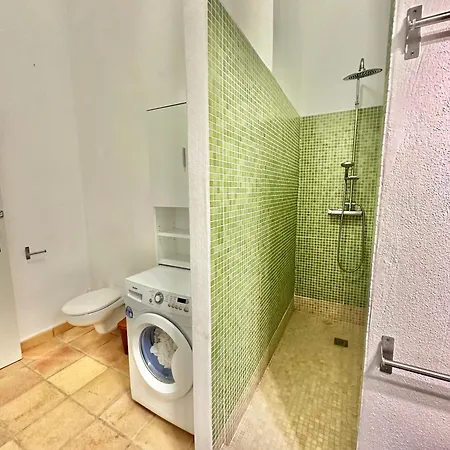 Tropical Garden Villa *