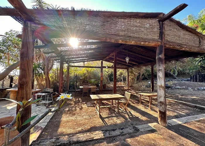 Tropical Garden Вилла *